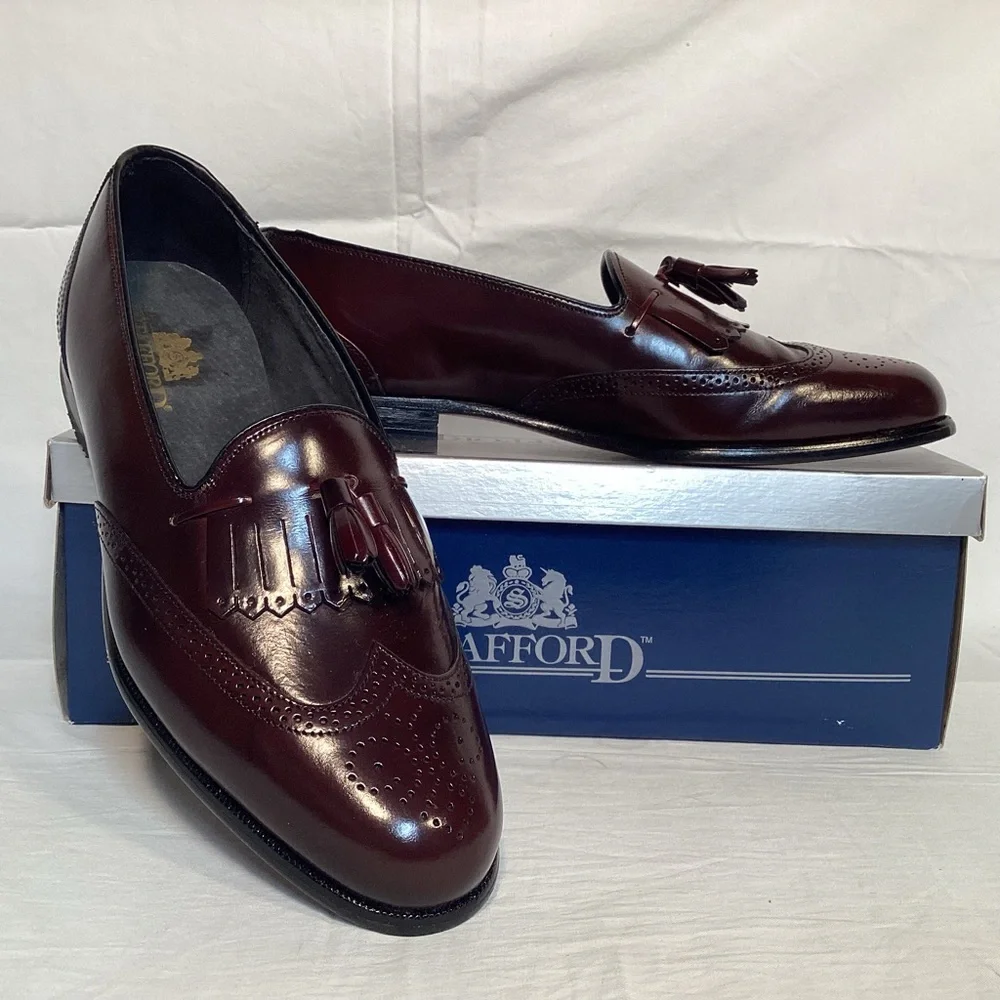 Stafford Vintage Men’s Burgundy Slip on Wingtip Loafers Size 8 1/2 Meade in USA